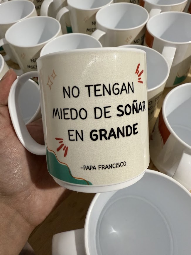 Taza de plástico personalizada